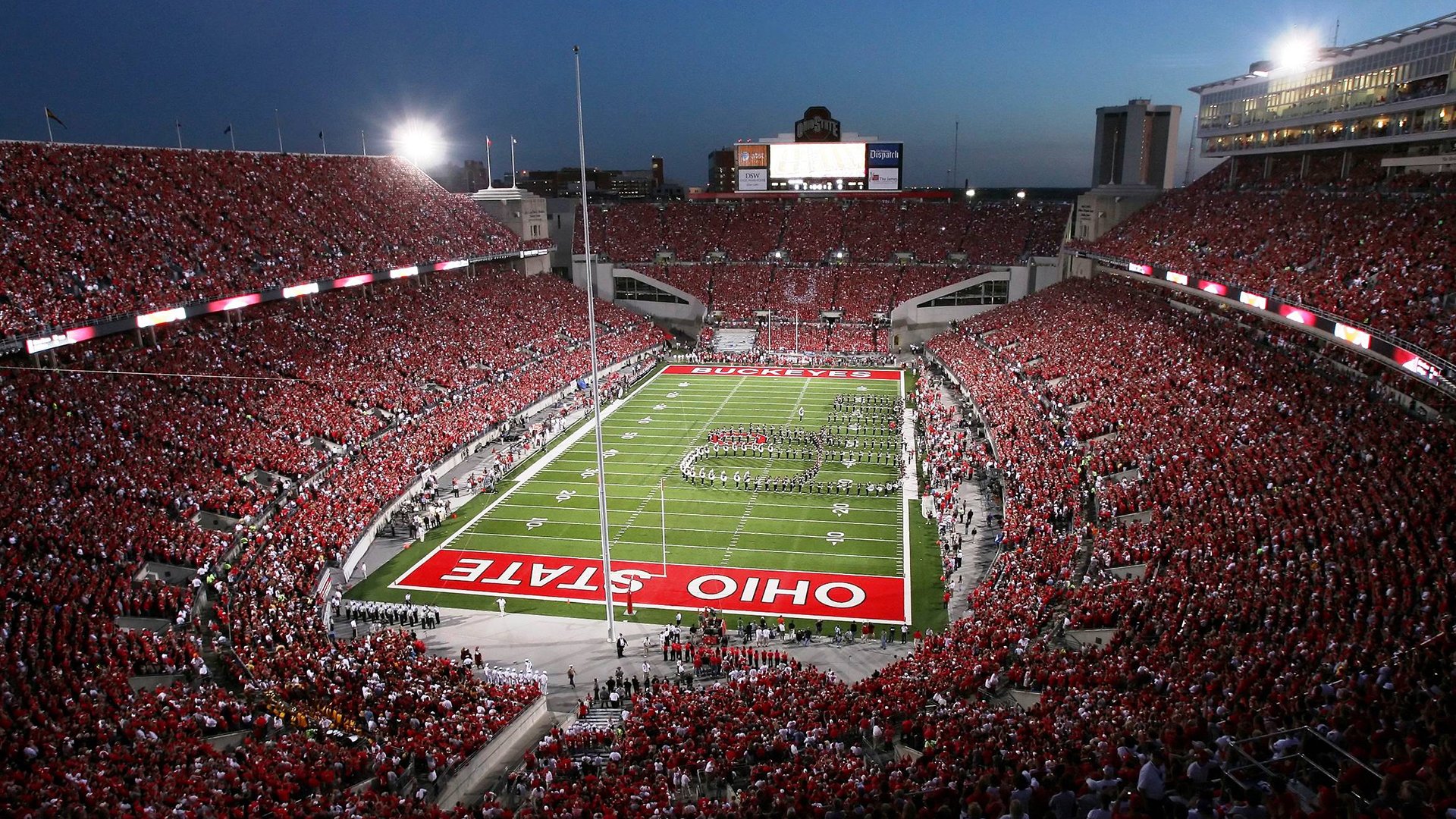 中国足球职业俱乐部发展规划与执行报告发布，中国足球俱乐部现状