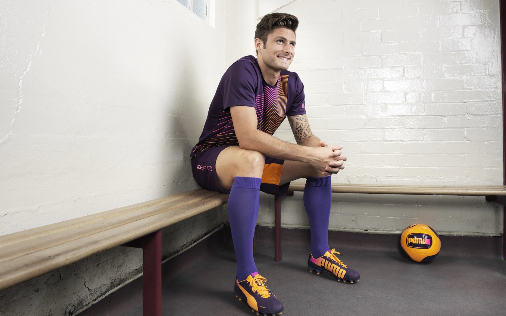 英超激烈争冠：精彩纷呈，悬念重重！，英超最精彩比赛